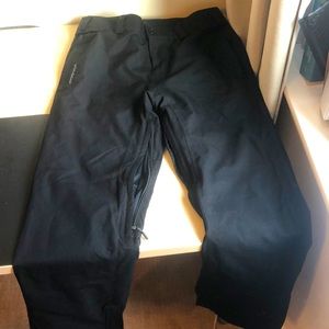 Volcom snowboard pants size 32